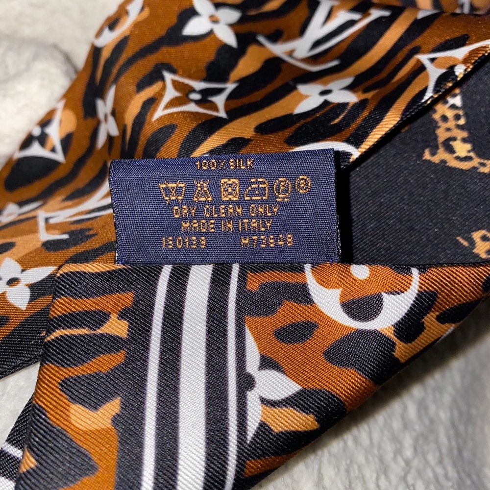 Louis Vuitton Jungle Collection Bandeau - Picture 4 of 9